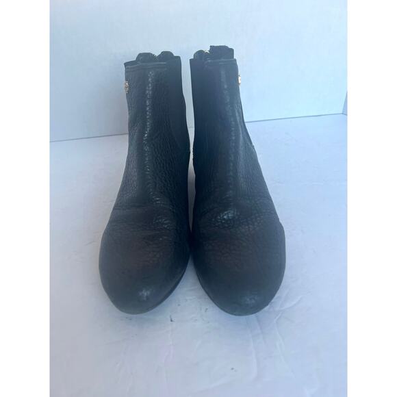 Tory Burch Black Pebbled Leather Back Zip Low Gold Heel Chelsea Ankle Boots 7.5 - Picture 3 of 10